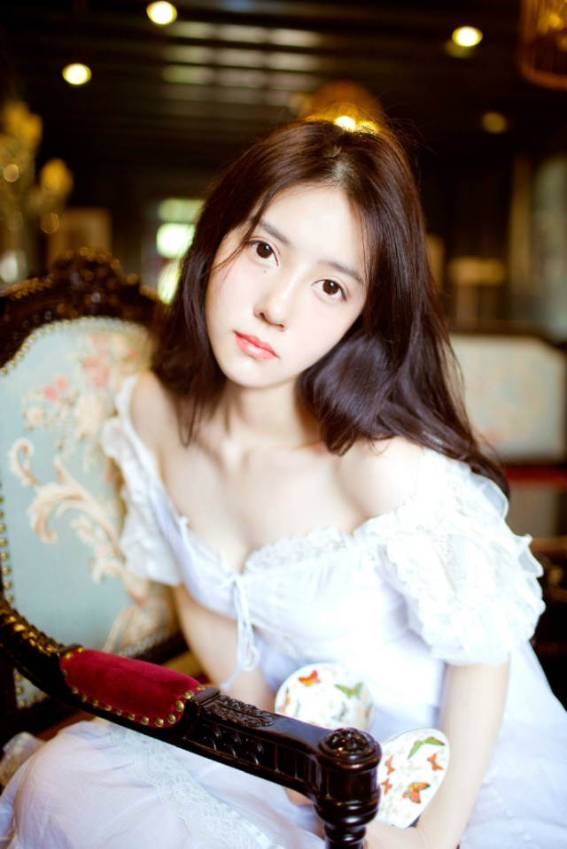 三个人的友情，必定有一个人受伤。